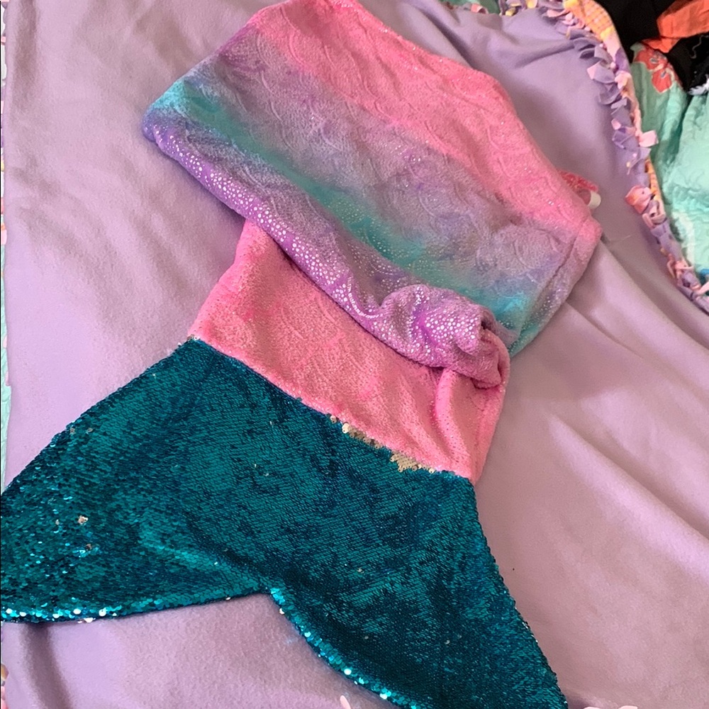 Mermaid Tail Blanket in Pink and Teal
